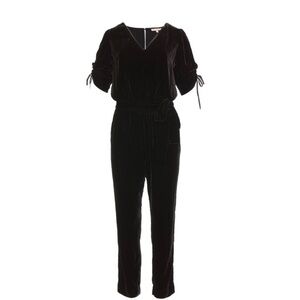 NWOT Gold Hawk Black Velvet Silk Blend Jumpsuit Size Large
